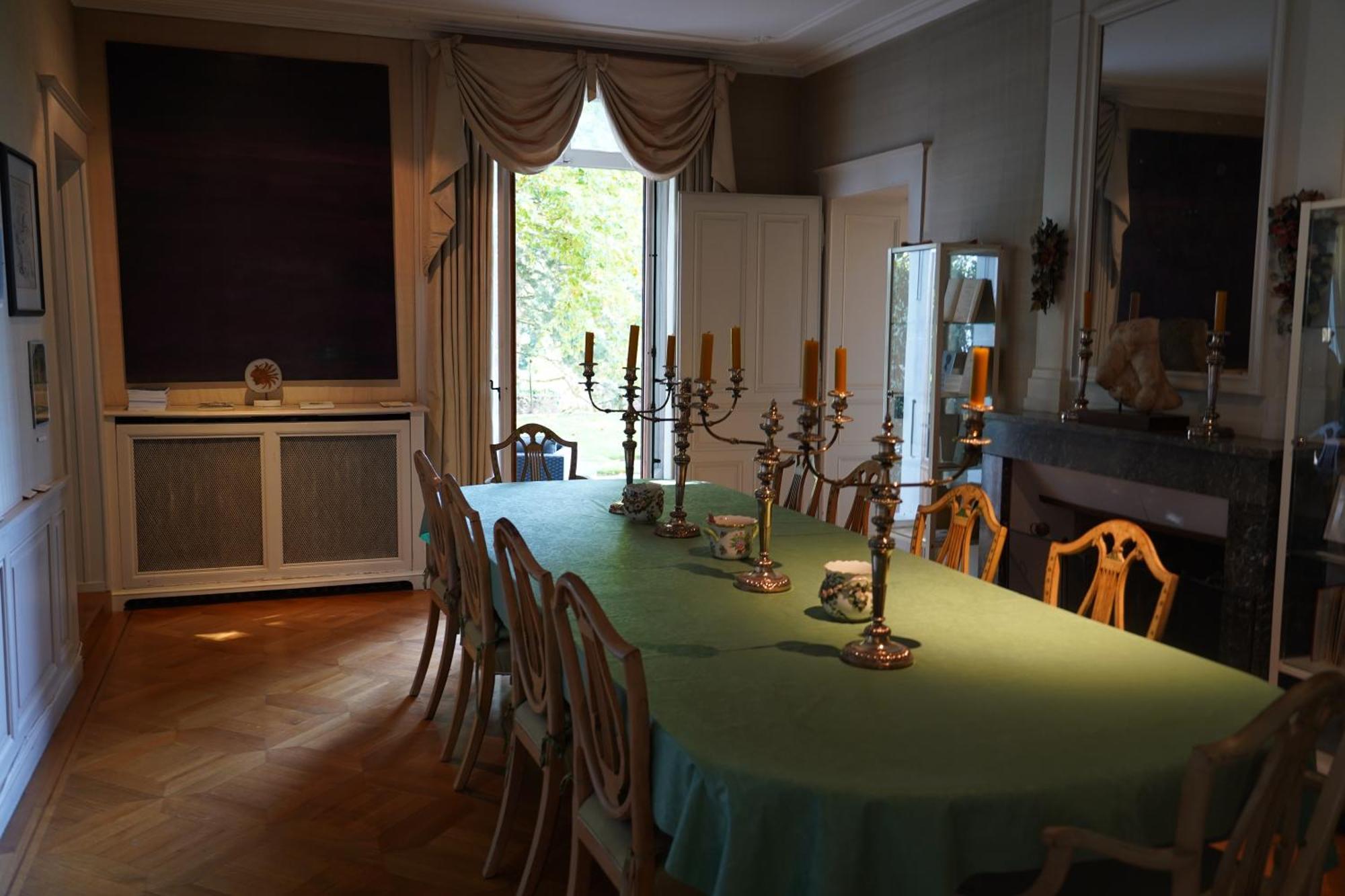 Le Chateau Lavigny エクステリア 写真