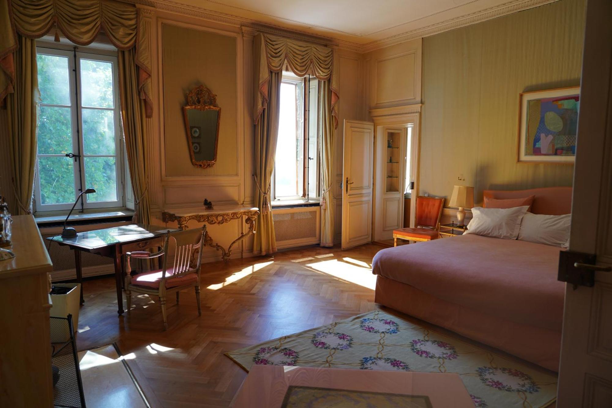 Le Chateau Lavigny エクステリア 写真