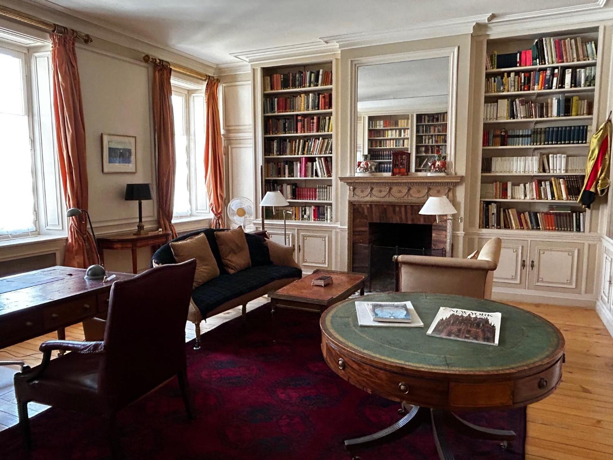 Le Chateau Lavigny エクステリア 写真