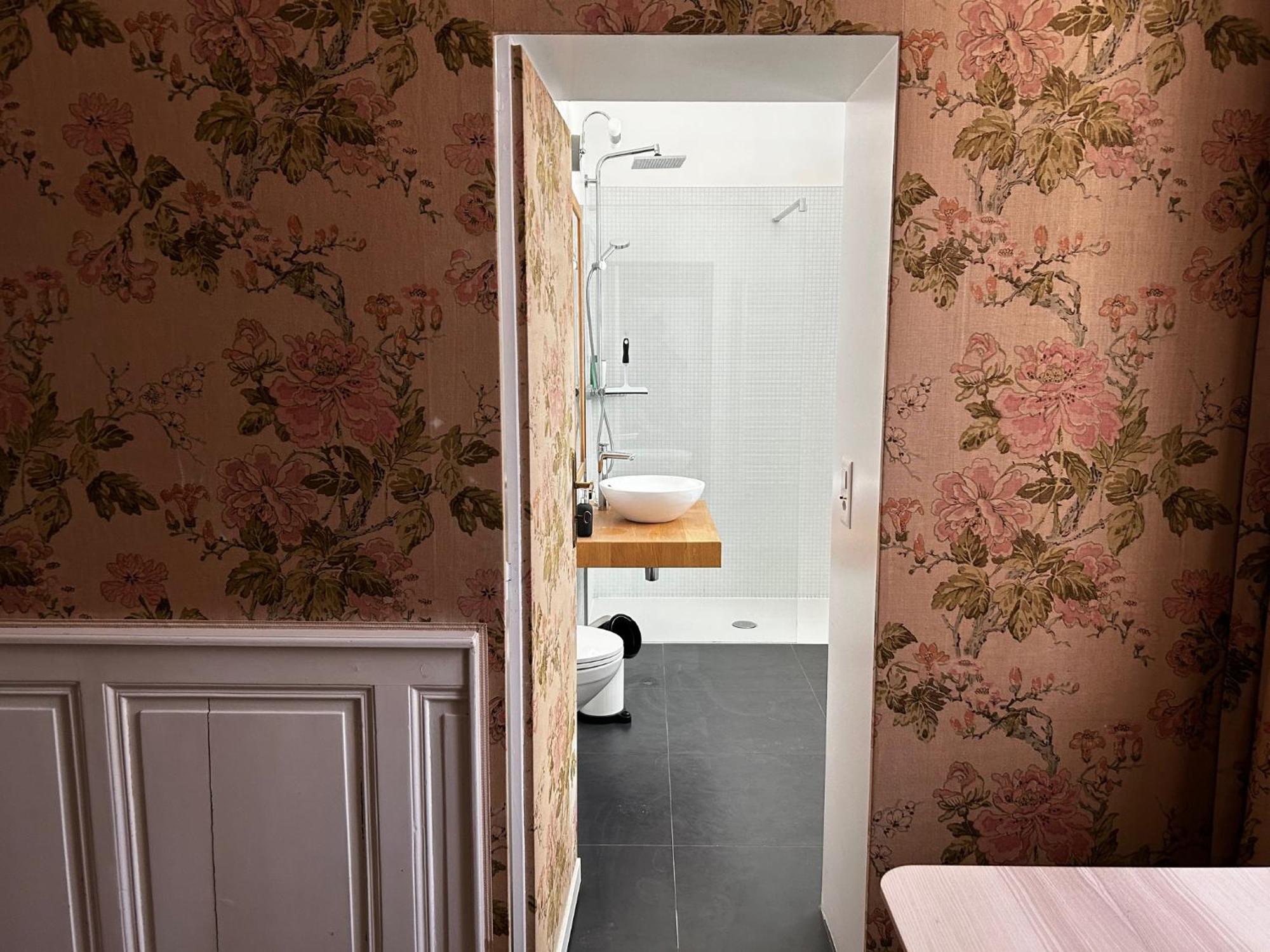 Le Chateau Lavigny エクステリア 写真